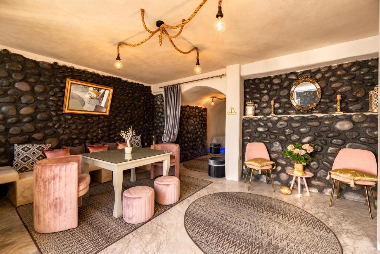 Black Bay Caves Suites Akrotírion Kültér fotó