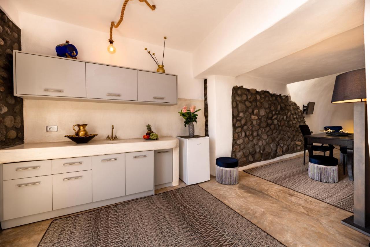 Black Bay Caves Suites Akrotírion Kültér fotó
